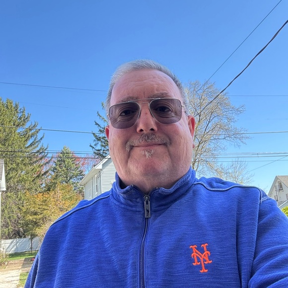 Meet your Posher, James - Picture 2 of 7